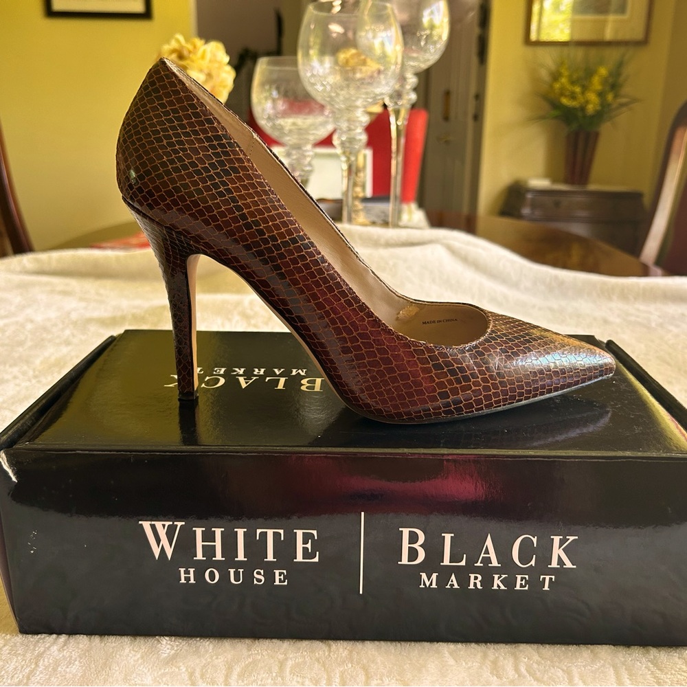 White House Black Market “Olivia Whiskey” high heel pumps